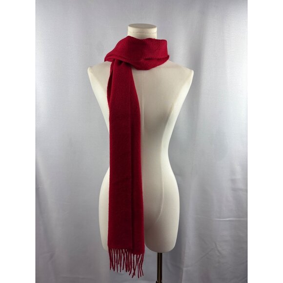 Luxurious Charter Club Red Cashmere Scarf With Fringe - Picture 2 of 6